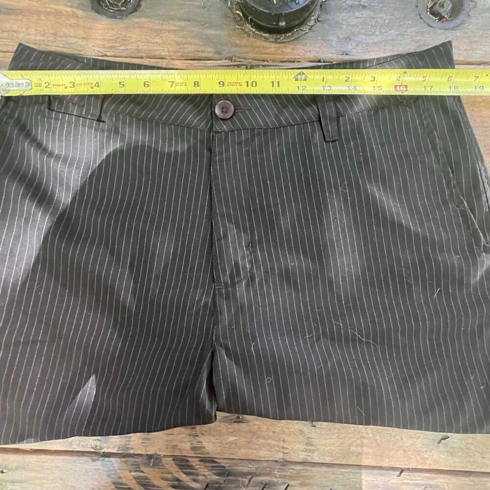 Quiksilver Pinstripe Union Surplus Flat Front Shorts Mens 34 Black Surfer Preppy - Picture 11 of 13